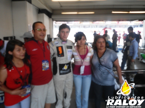 1ra. fecha de Carrera LATAM Fórmula 2000 celebrada en el Autódromo Hermanos Rodríguez en la Cuidad de México el día 28 de Abril de 2013, apoyando a nuestro piloto estrella Fabián Welter de Raloy Racing Team con el auto número 11
